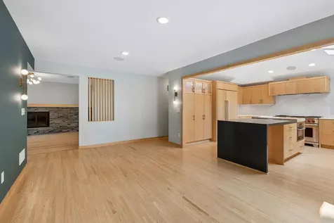 6216 Maloney Avenue Edina MN 55343