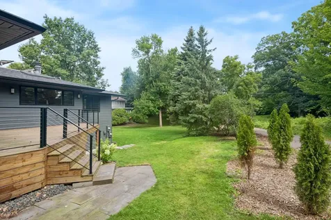 6216 Maloney Avenue Edina MN 55343