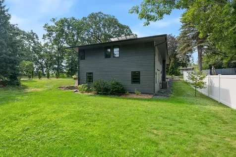 6216 Maloney Avenue Edina MN 55343