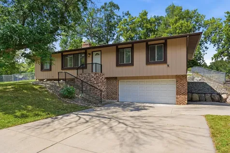 13412 Arden Circle Burnsville MN 55337