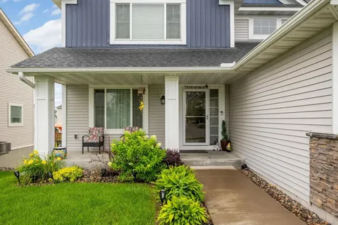 15641 Fairchild Way Apple Valley MN 55124