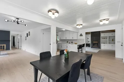 3662 Robin Lane Minnetonka MN 55305