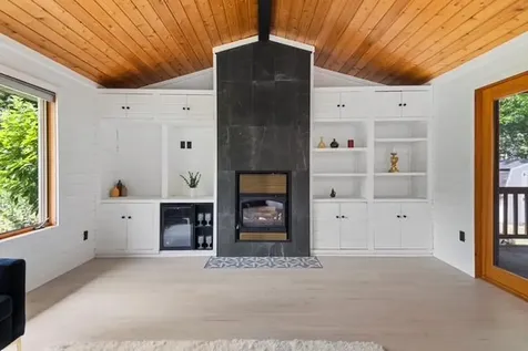 3662 Robin Lane Minnetonka MN 55305
