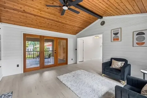 3662 Robin Lane Minnetonka MN 55305