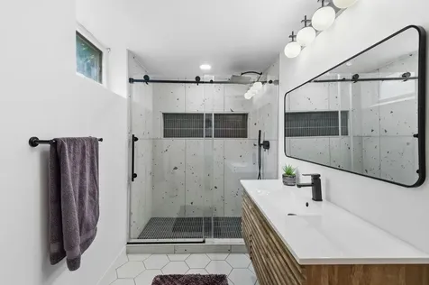 3662 Robin Lane Minnetonka MN 55305
