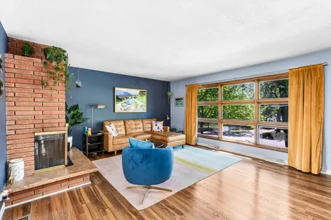 4119 Pitt Street Duluth MN 55804