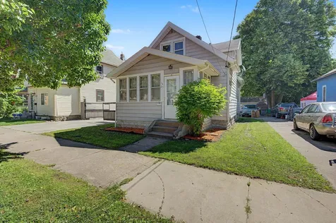 1625 Polk Street NE Minneapolis MN 55413