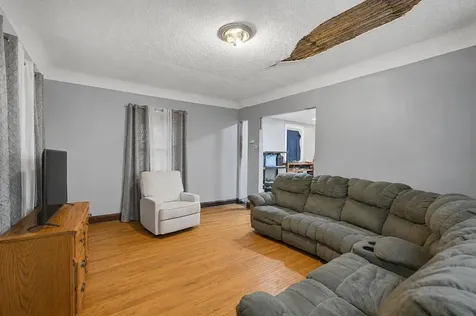 1625 Polk Street NE Minneapolis MN 55413