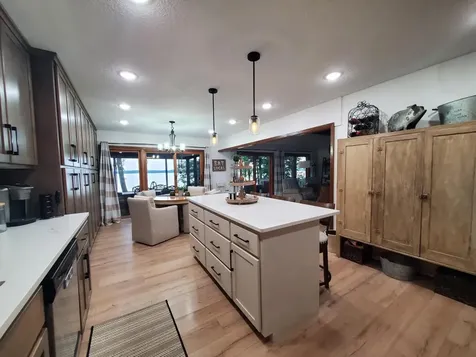 24150 E Cedar Lake Drive New Prague MN 56071