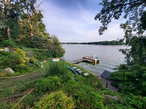 24150 E Cedar Lake Drive New Prague MN 56071