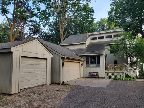 24150 E Cedar Lake Drive New Prague MN 56071
