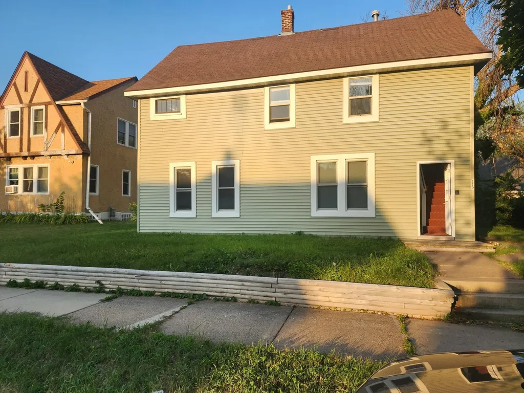 119 10th Avenue S South Saint Paul MN 55075