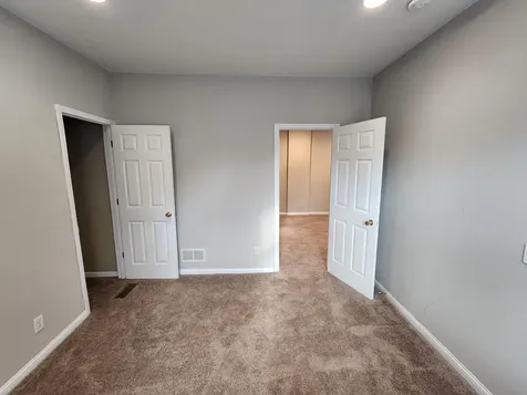 119 10th Avenue S South Saint Paul MN 55075