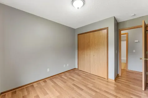 9610 Lakeside Trail Champlin MN 55316