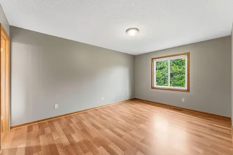9610 Lakeside Trail Champlin MN 55316