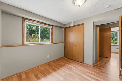 9610 Lakeside Trail Champlin MN 55316