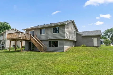 9610 Lakeside Trail Champlin MN 55316