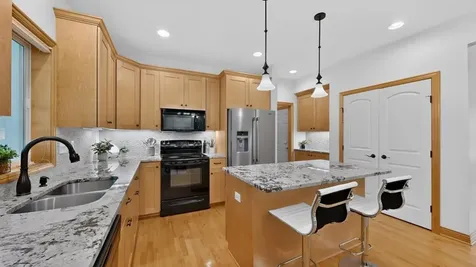 3655 Stone Point Drive NE Rochester MN 55906