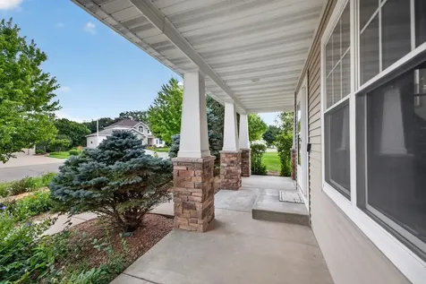 3655 Stone Point Drive NE Rochester MN 55906