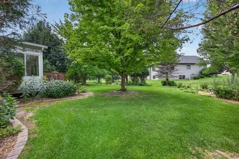 3655 Stone Point Drive NE Rochester MN 55906