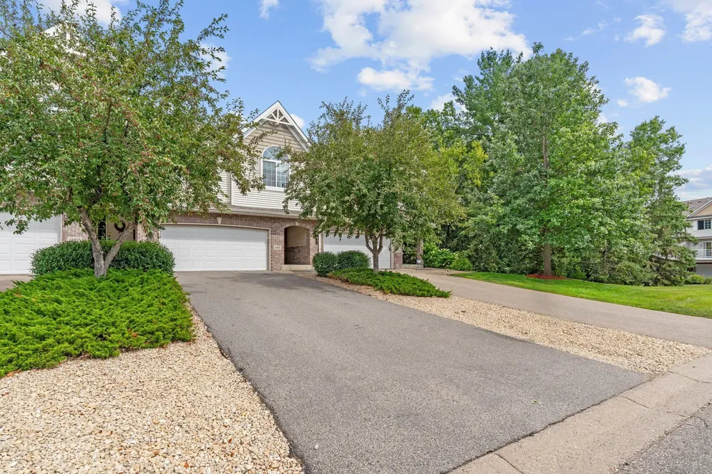 14897 Sumter Avenue Savage MN 55378