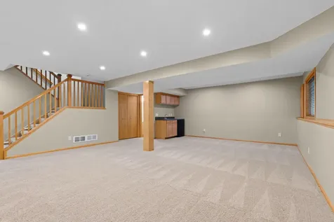 14897 Sumter Avenue Savage MN 55378