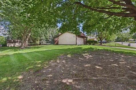 9194 Goldenrod Lane N Maple Grove MN 55369