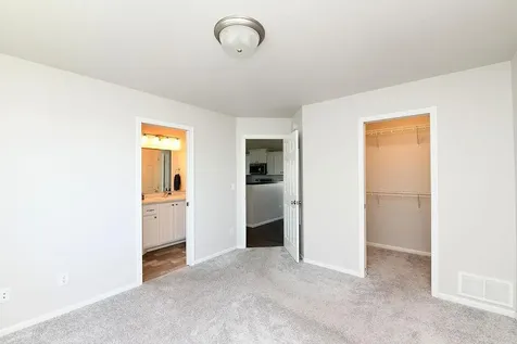4513 17 Street S Moorhead MN 56560