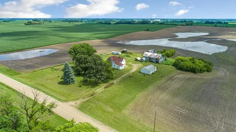 10401 SW 62nd Avenue Ellendale MN 56026
