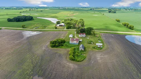 10401 SW 62nd Avenue Ellendale MN 56026