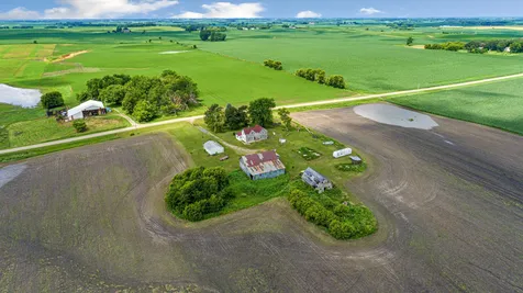 10401 SW 62nd Avenue Ellendale MN 56026