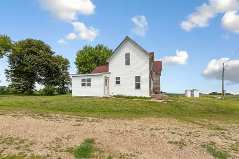 10401 SW 62nd Avenue Ellendale MN 56026