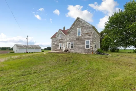 10401 SW 62nd Avenue Ellendale MN 56026
