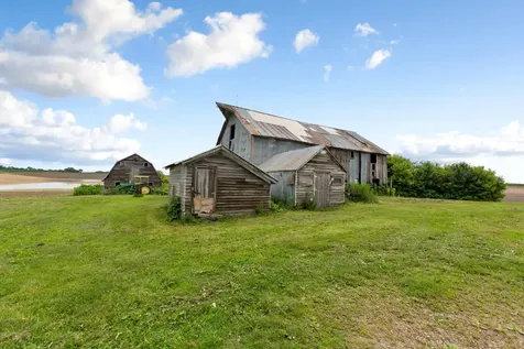10401 SW 62nd Avenue Ellendale MN 56026