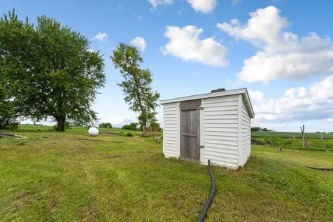 10401 SW 62nd Avenue Ellendale MN 56026