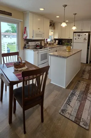 923 7th Avenue NW Valley City ND 58072