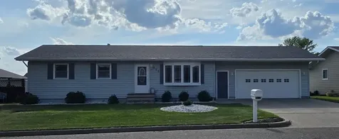 923 7th Avenue NW Valley City ND 58072