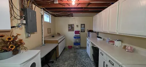 923 7th Avenue NW Valley City ND 58072
