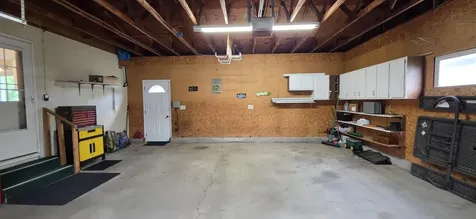 923 7th Avenue NW Valley City ND 58072