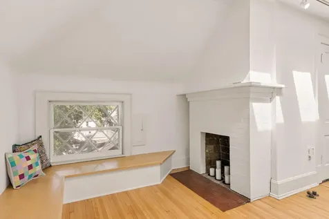 2504 Humboldt Avenue S Minneapolis MN 55405