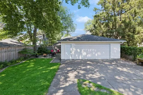 2504 Humboldt Avenue S Minneapolis MN 55405