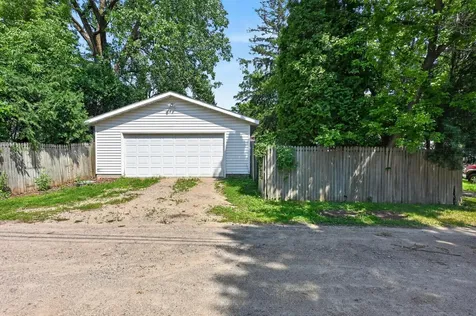 1408 Elm Street Alexandria MN 56308