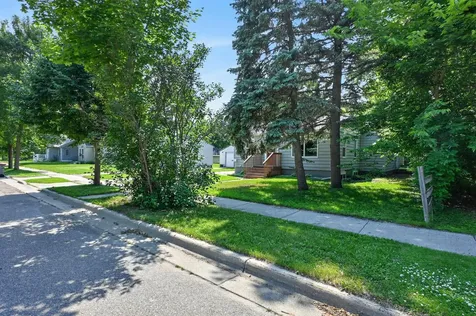 1408 Elm Street Alexandria MN 56308