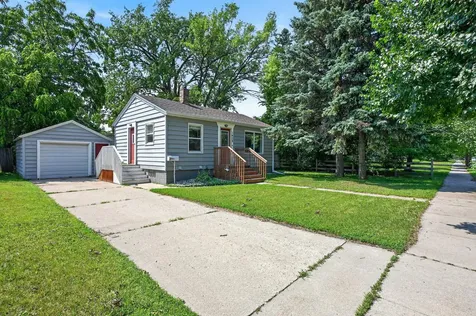 1408 Elm Street Alexandria MN 56308
