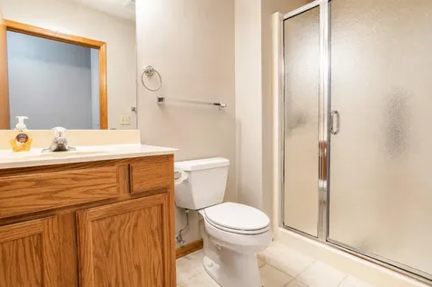 2102 Oak Tree Lane Austin MN 55912