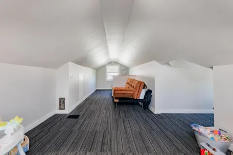 318 1st Avenue E West Fargo ND 58078