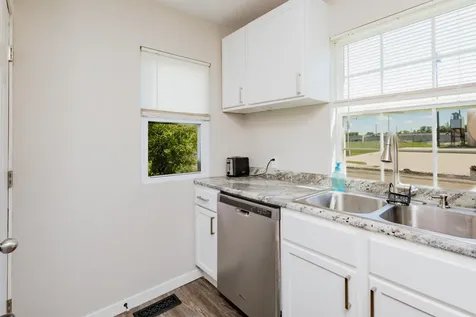 318 1st Avenue E West Fargo ND 58078