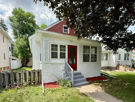 4040 Madison Street NE Columbia Heights MN 55421