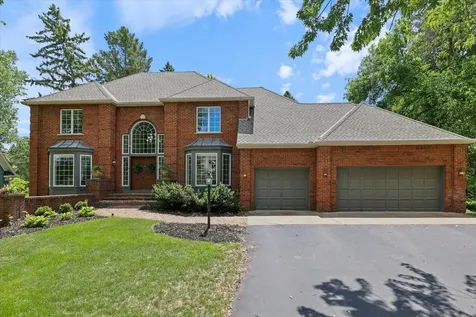 1638 Quail Ridge Circle Woodbury MN 55125