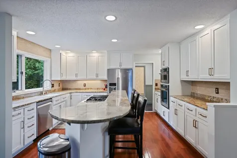 1638 Quail Ridge Circle Woodbury MN 55125
